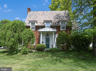 1216 Garfield Ave, Wyomissing, PA