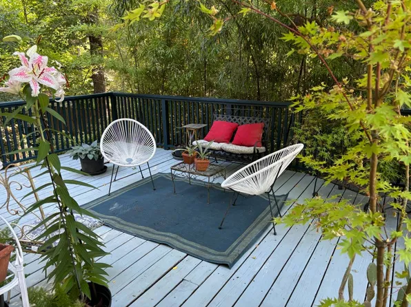 1008 Frank Kirk Rd NW, Kennesaw, GA 30152