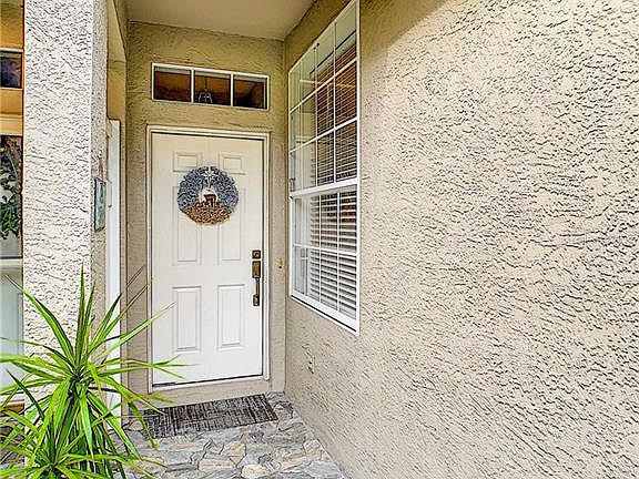 3rd image of 11033 Windsor Place Cir