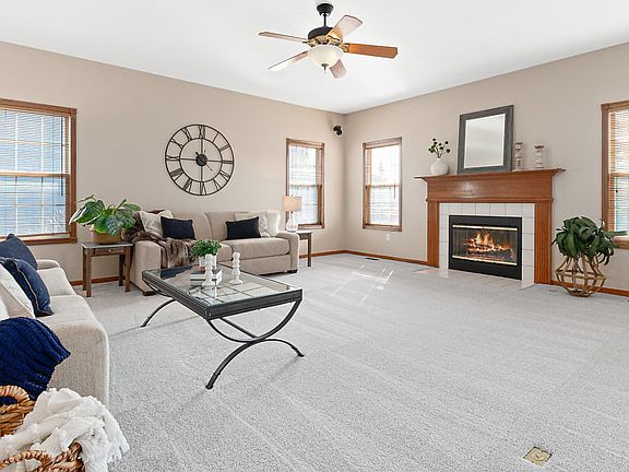 4th image of 8380 Dunnbury Cir