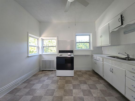 5th image of 905 1/2 Germania St