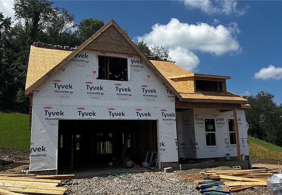 1st image of 251 Oliver Dr