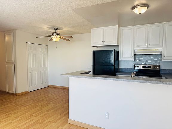 5th image of 3549 Castle Glen Dr Unit 231