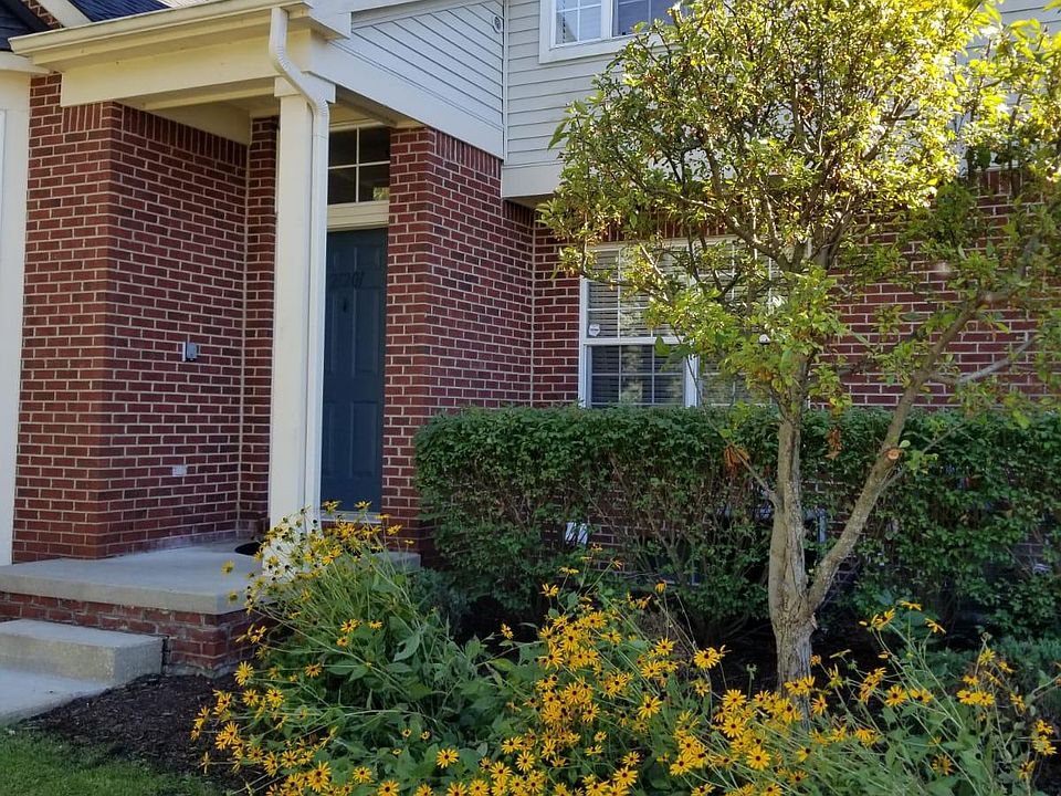 1st image of 21201 Alexa Dr
