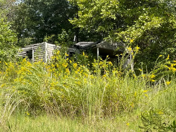 1126 Garland Ave, West Helena, AR 72390