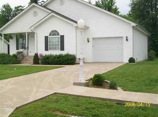 220 Sunrise Dr, Kevil, KY 42053