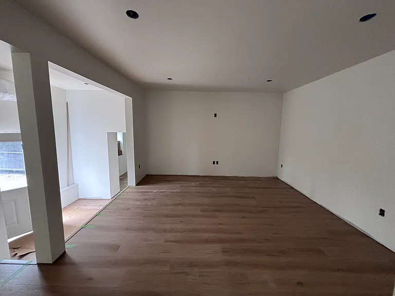 67 Lincoln St #4 — Photo 10