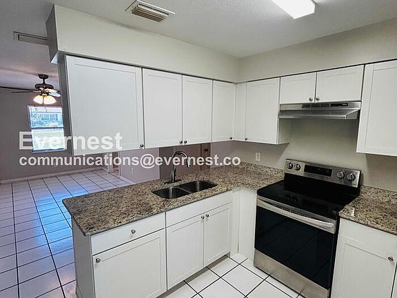 3rd image of 4420 Snapper St