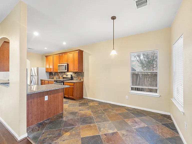 10003 Lynette Falls Dr — Photo 18