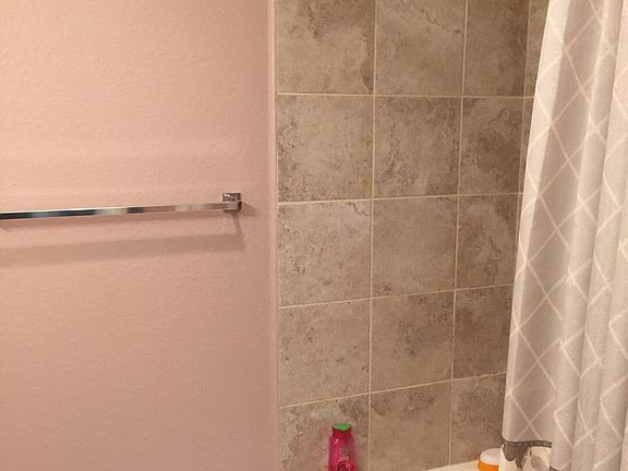 5th image of 14628 NE 32nd St #E