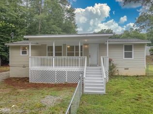 98 Pjs Inlt, Lavonia, GA 30553