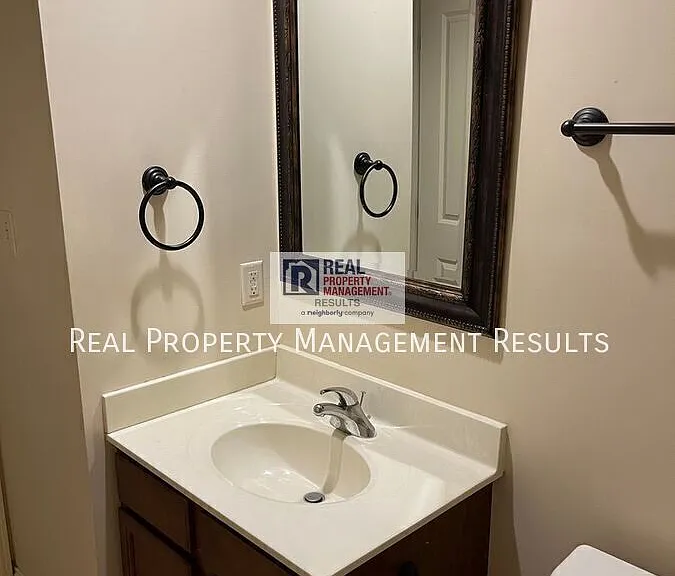 5119 Hidden Lake Dr — Photo 13