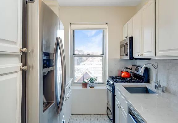 4th image of 34-41 85th St #4X