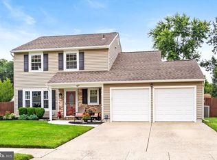 8 Thames Ln, Westampton, NJ 08060