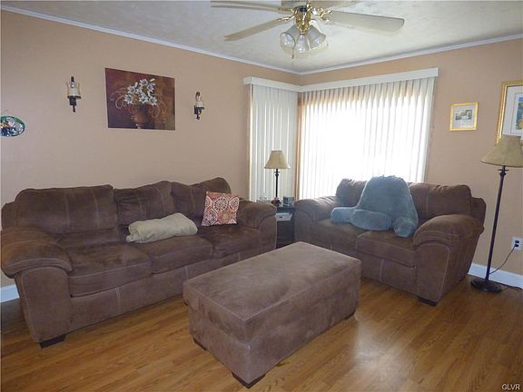 2nd image of 68 Wilden Dr S