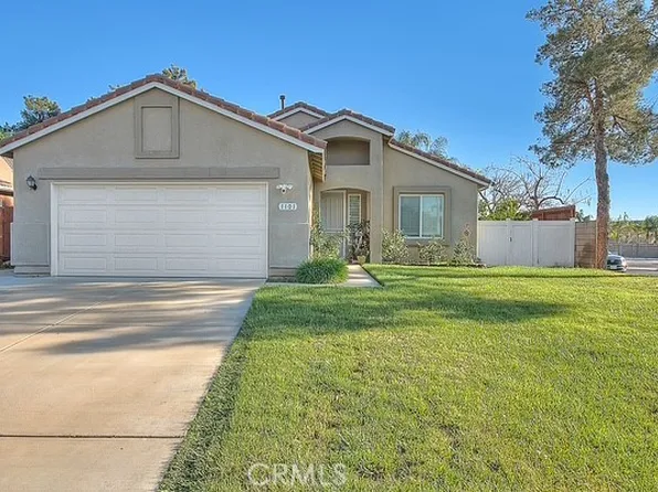 1101 Desert Fox Ct, Beaumont, CA 92223
