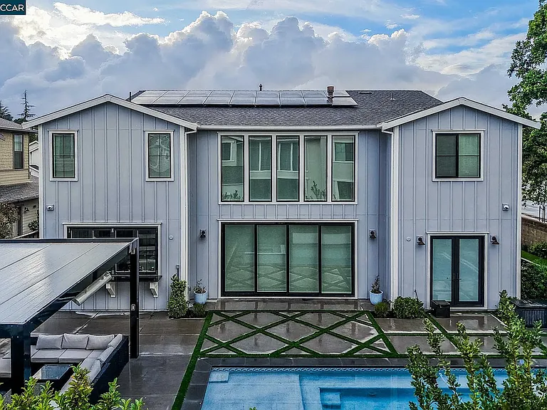 226 Akabane Ln — Photo 60