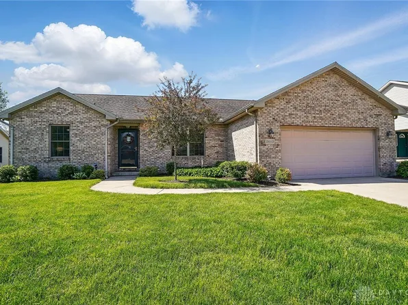 2610 New Castle Dr, Troy, OH 45373