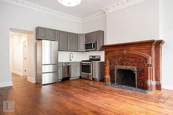 Rented by Living New York | media 18