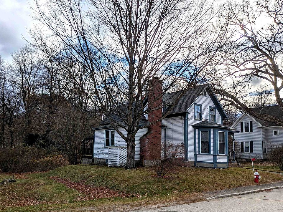 26 Oak Street, Milford, NH 03055 | Zillow