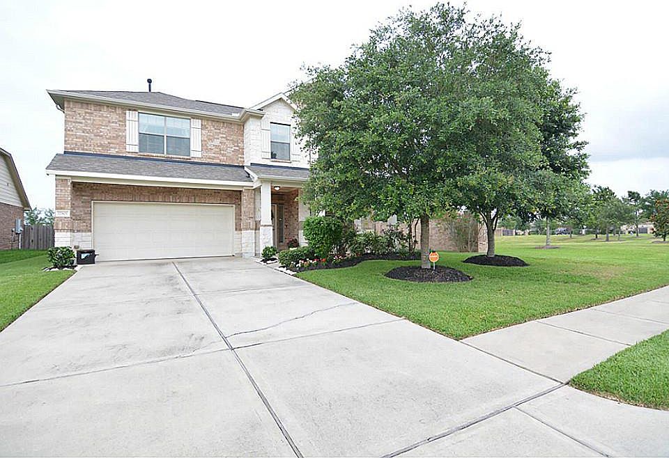 1st image of 12801 Southern Valley Dr