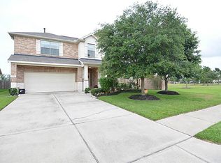 12801 Southern Valley Dr, Pearland, TX 77584