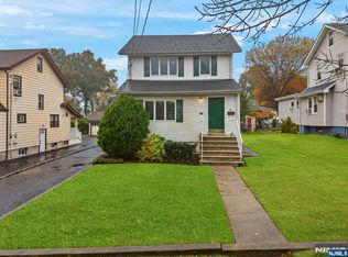 58 Hillside Ave, Teaneck, NJ 07666