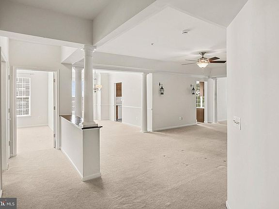 4th image of 7305 Brookview Rd Unit 206