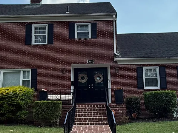 314 West Rd, Portsmouth, VA 23707