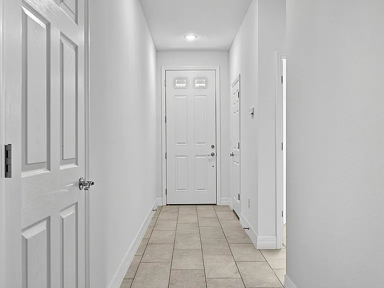 14 Ullynn Pl #A — Photo 17
