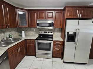 1750 NE 191st St #3254, Miami, FL 33179