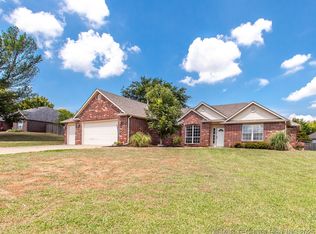 8901 E 105th St N, Owasso, OK 74055
