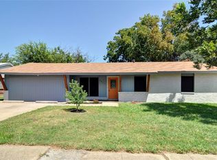 2417 Greenway St, Arlington, TX 76010