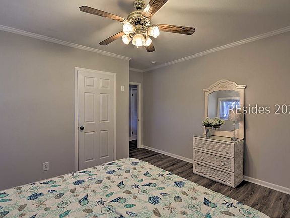 5th image of 3014 Shell Point Rd