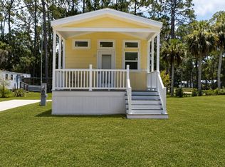 41 Cattail Ln, Yankeetown, FL 34498