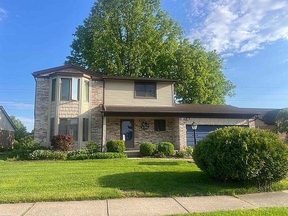 2nd image of 26500 Fairwood Dr
