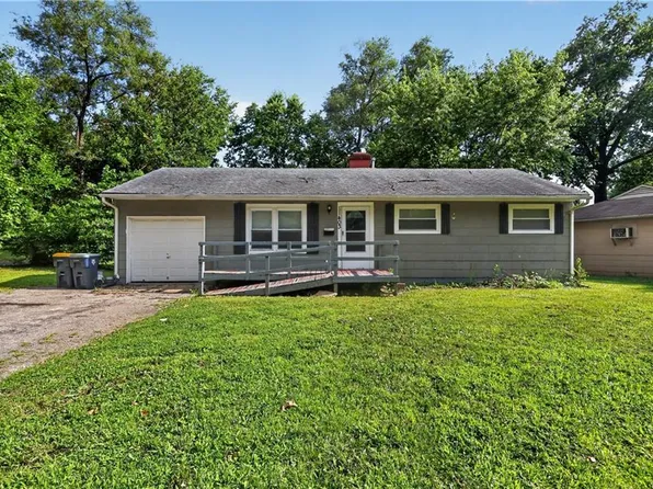 11403 Winchester Ave, Kansas City, MO 64134
