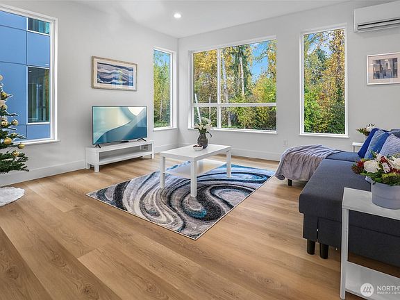 3rd image of 10626 E Riverside Dr