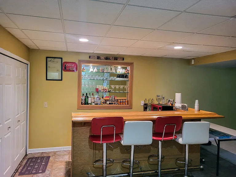 3067 Silverbrook Dr — Photo 18