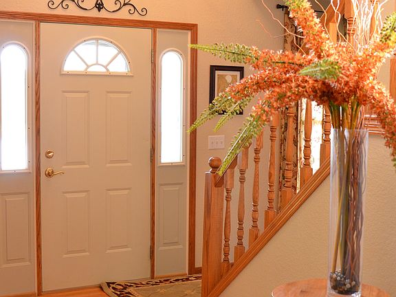 5th image of 493 Ledgewood Dr