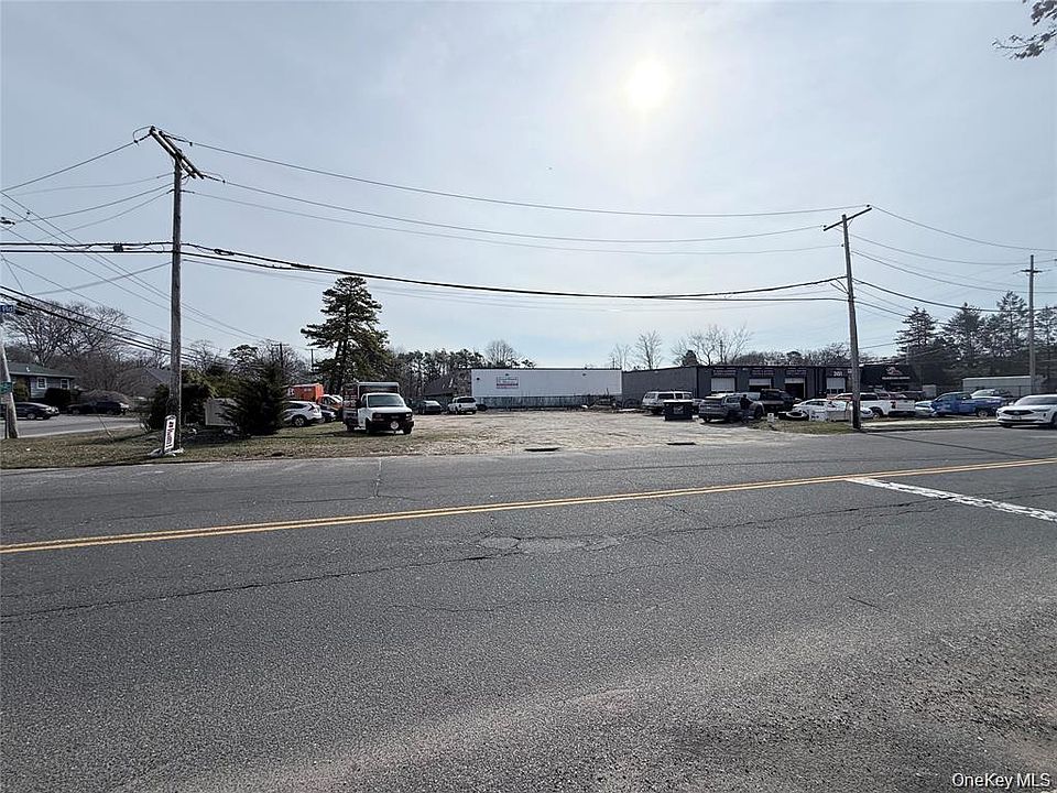 1st image of Pond Road