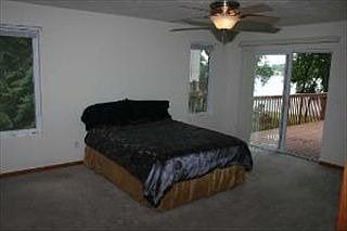 5th image of 224 Candlewick Dr SE