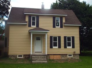 626 Sand Hill Rd, Gardiner, NY 12525