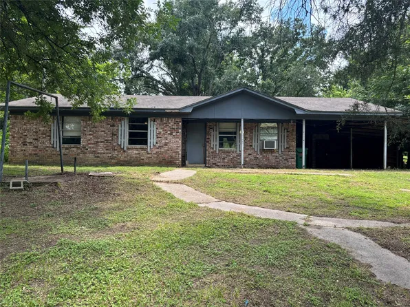 288 An County Rd #428, Palestine, TX 75803