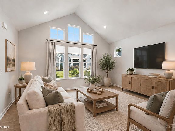 3rd image of 970 Lavender Way