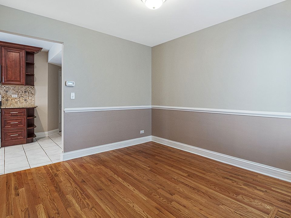 1st image of 1223 Orleans Dr #1223