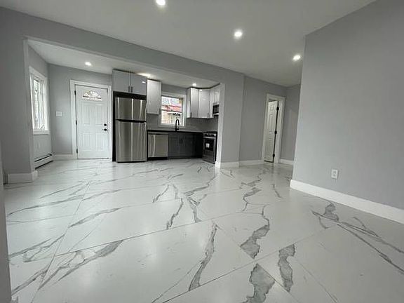 3rd image of 157-10 129th Ave Floor 2