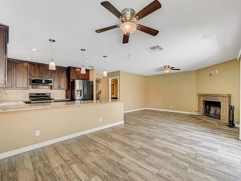 3949 Rhine Way — Photo 18