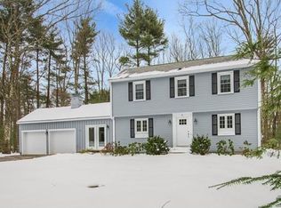 2 Oxbow Ln, Groton, MA 01450