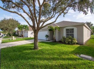 1152 N 13th Sq, Vero Beach, FL 32960